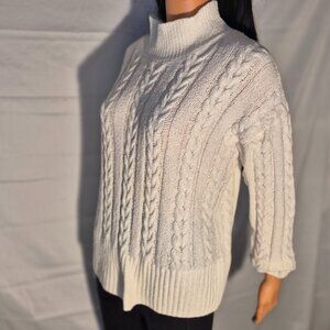 PINK ROSE white turtleneck sweater in size Medium